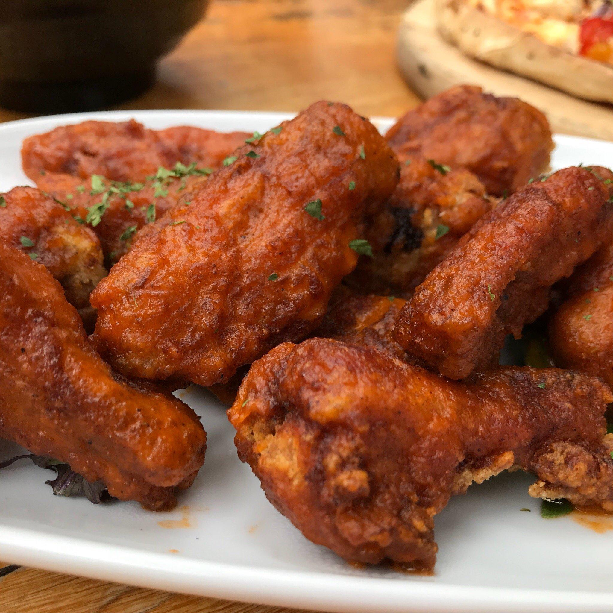 Little Neighbourhood Beer Garden & Eatery