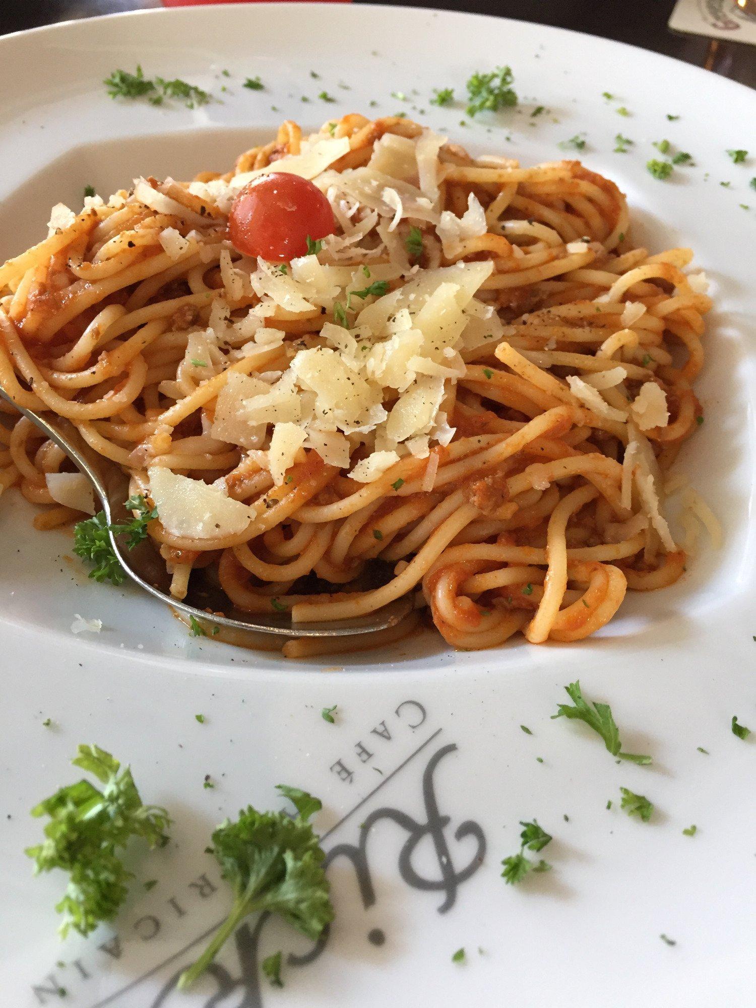 Rick`s Café Bar Lounge Restaurant