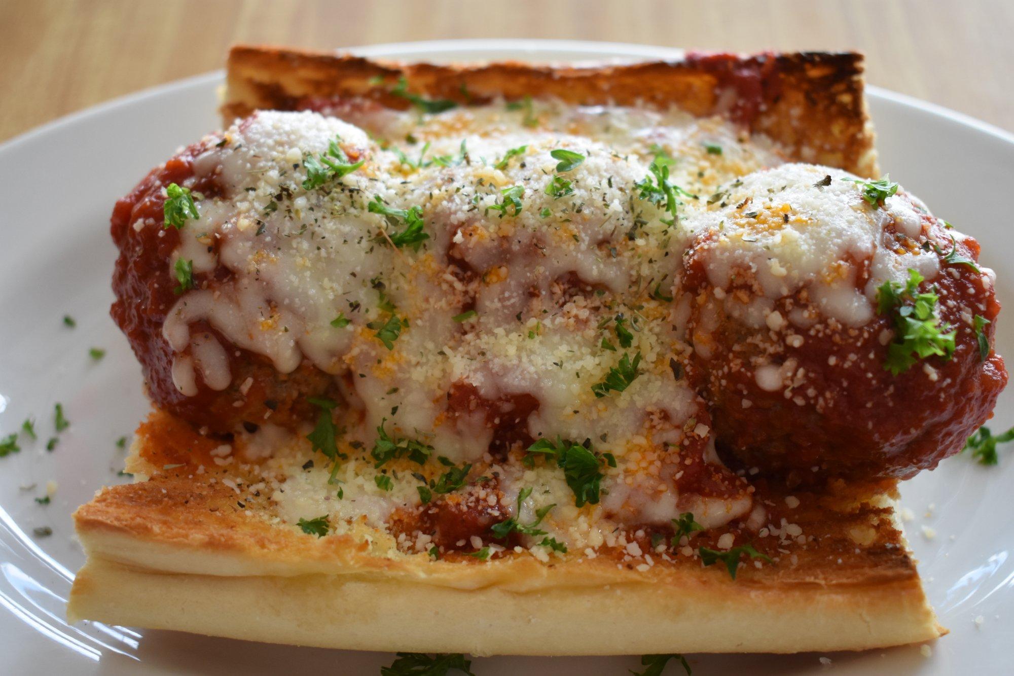 Vito & Nick's II Pizzeria