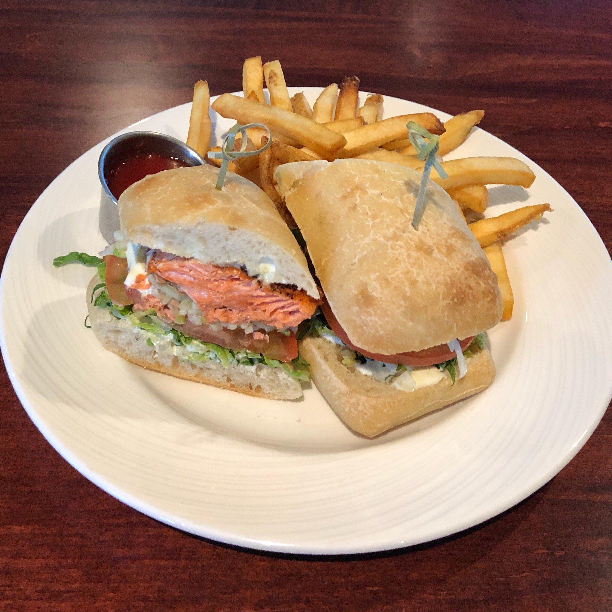 Photo by NoshTraveller