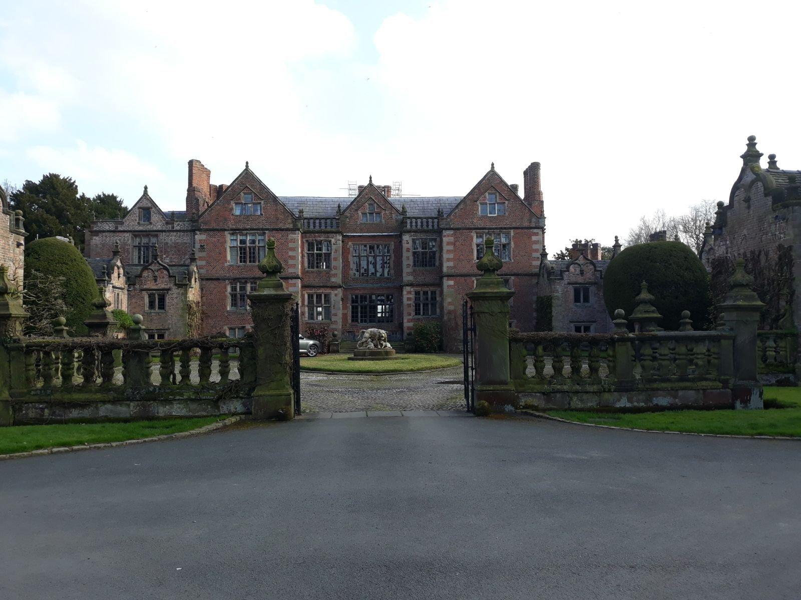 Dorfold Hall
