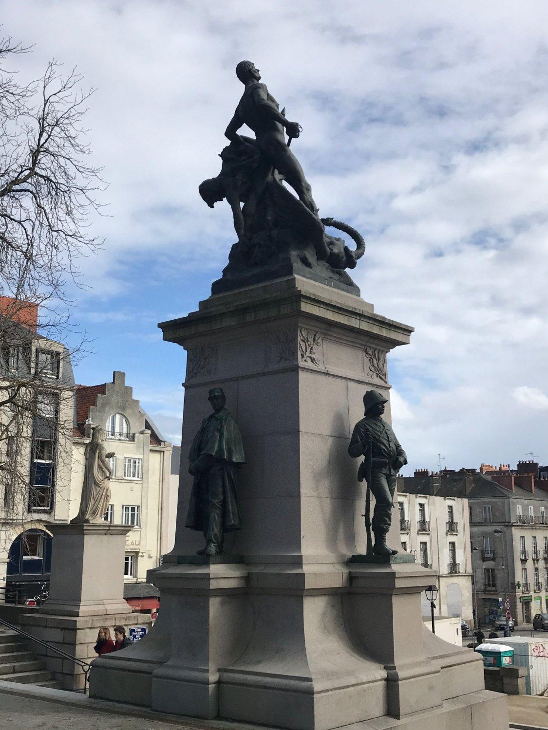 Monument Aux Morts Guerre 1870
