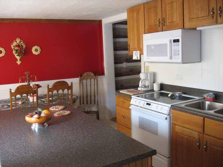 Crazy Larry's Hostel