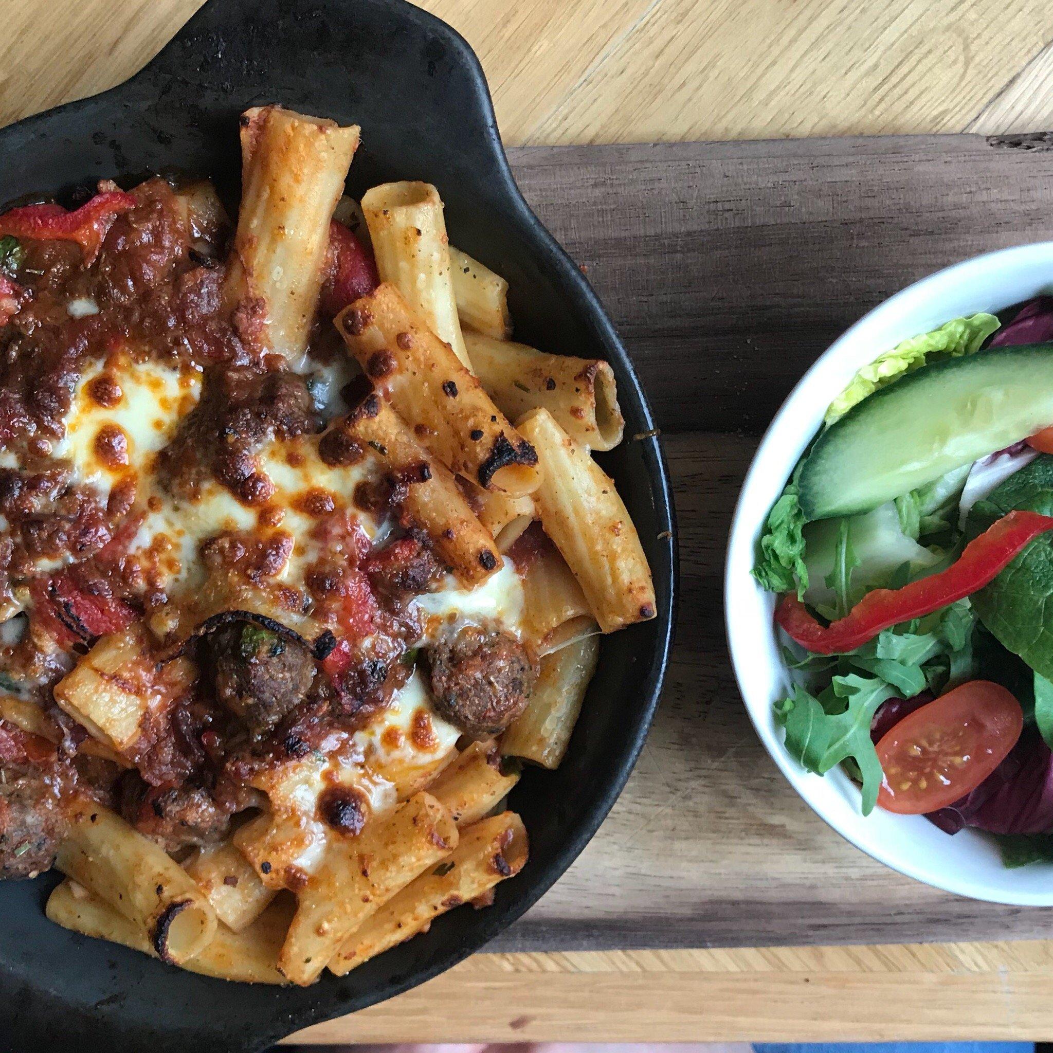 Photo by Food_Cocktails_Swans