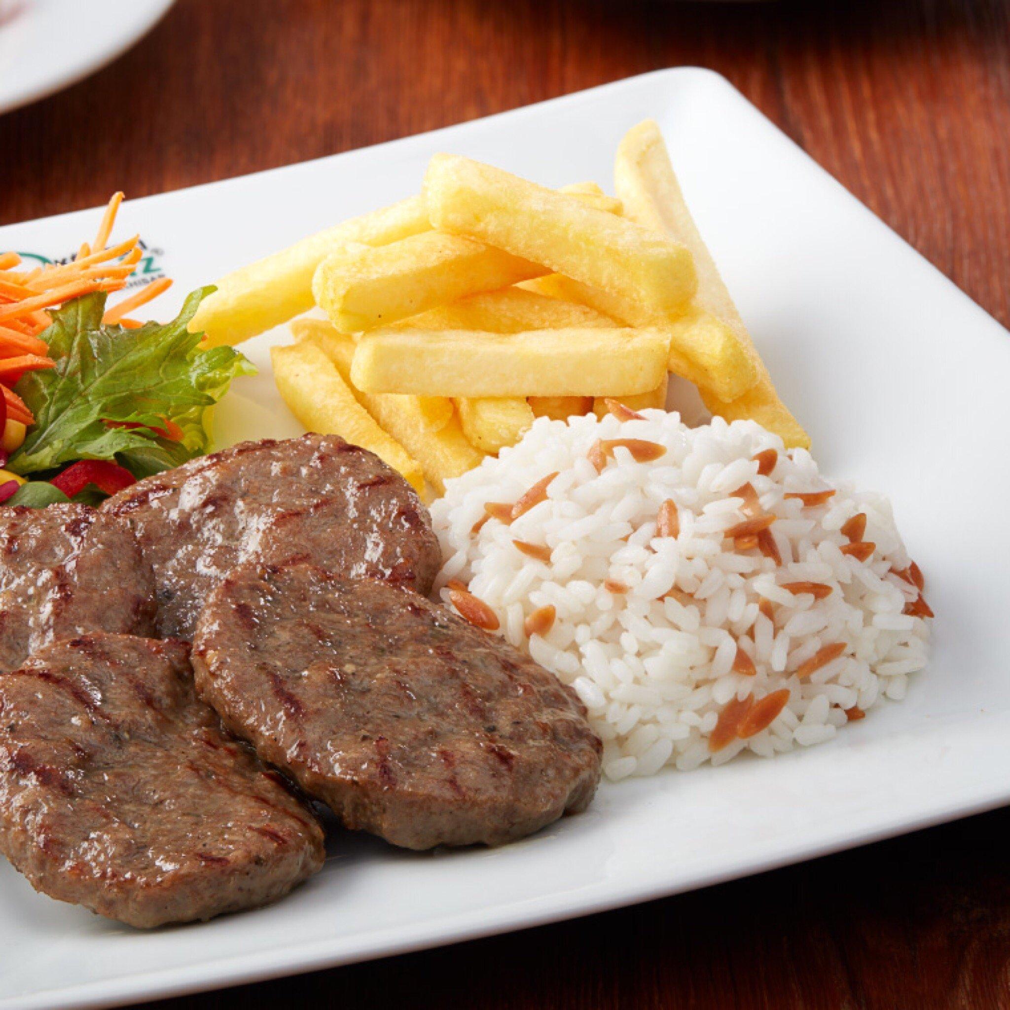 Troja Café & Restaurant