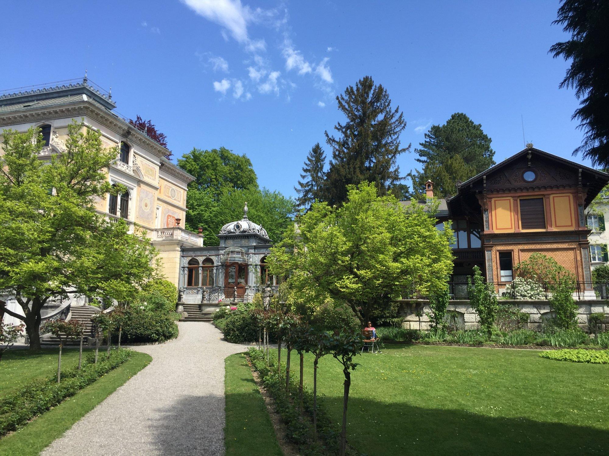 Heimatschutzzentrum in der Villa Patumbah