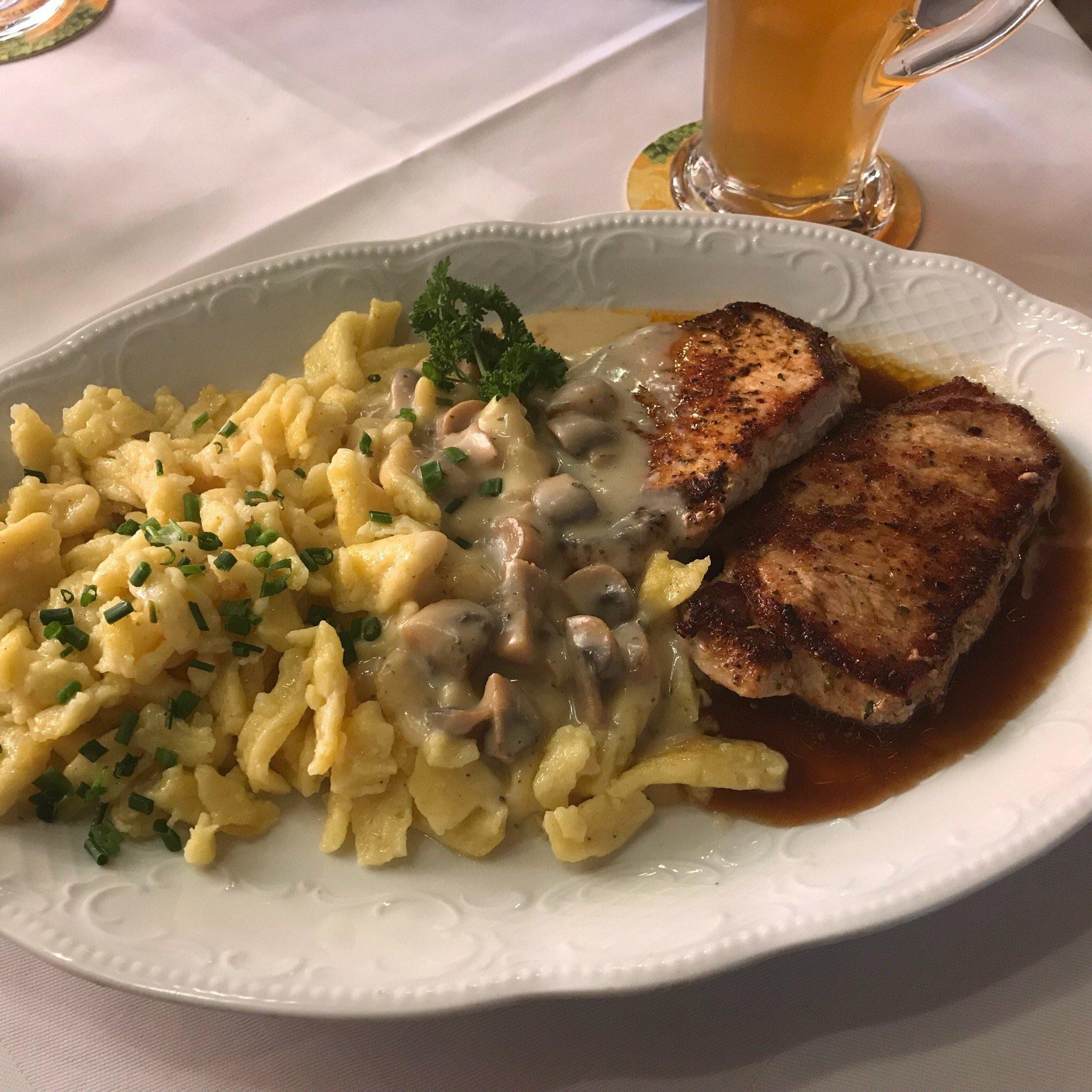 Photo by carlosbW400BK