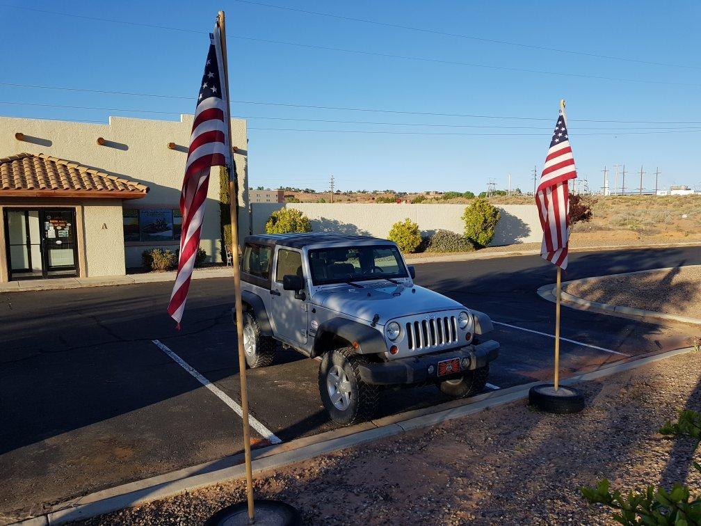 Carl's Marine Rentals