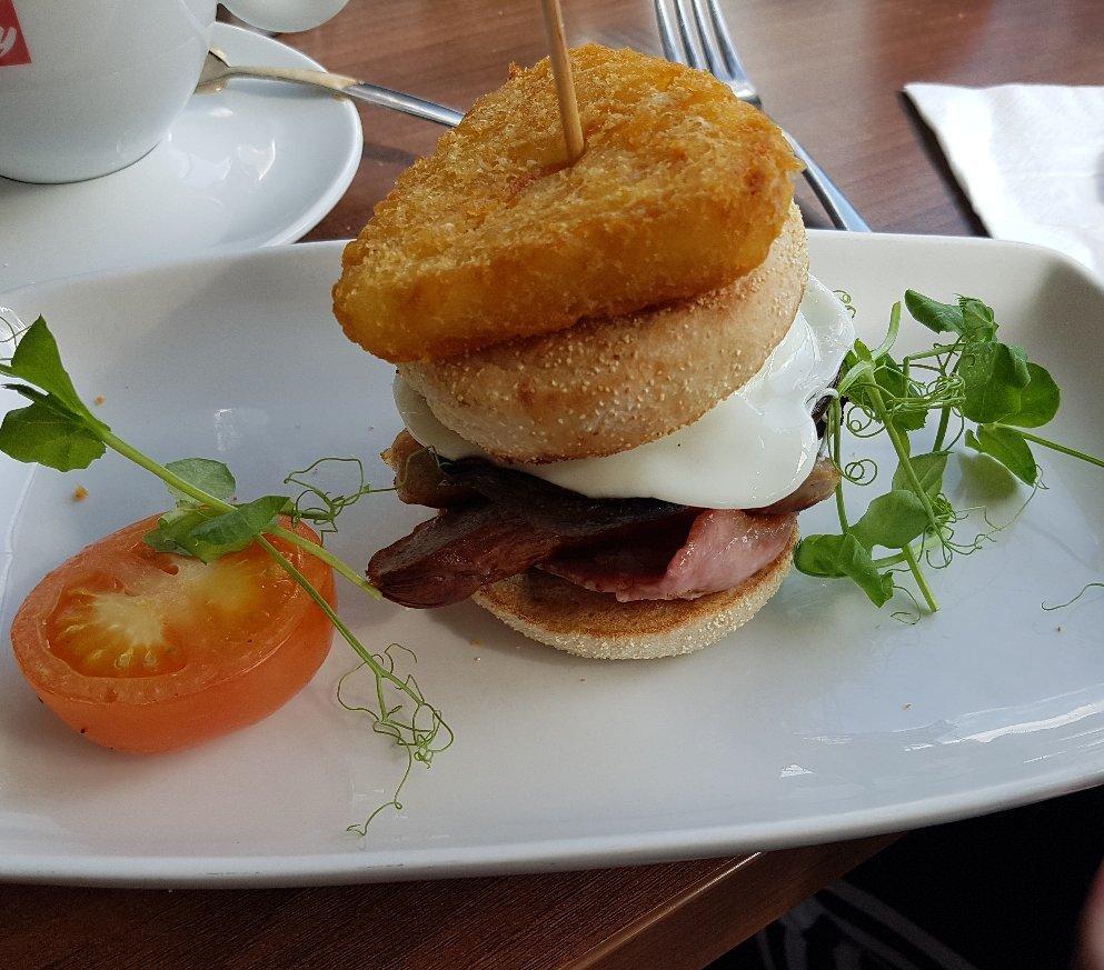 The Topiary Cafe @ Strikes Garden Centre