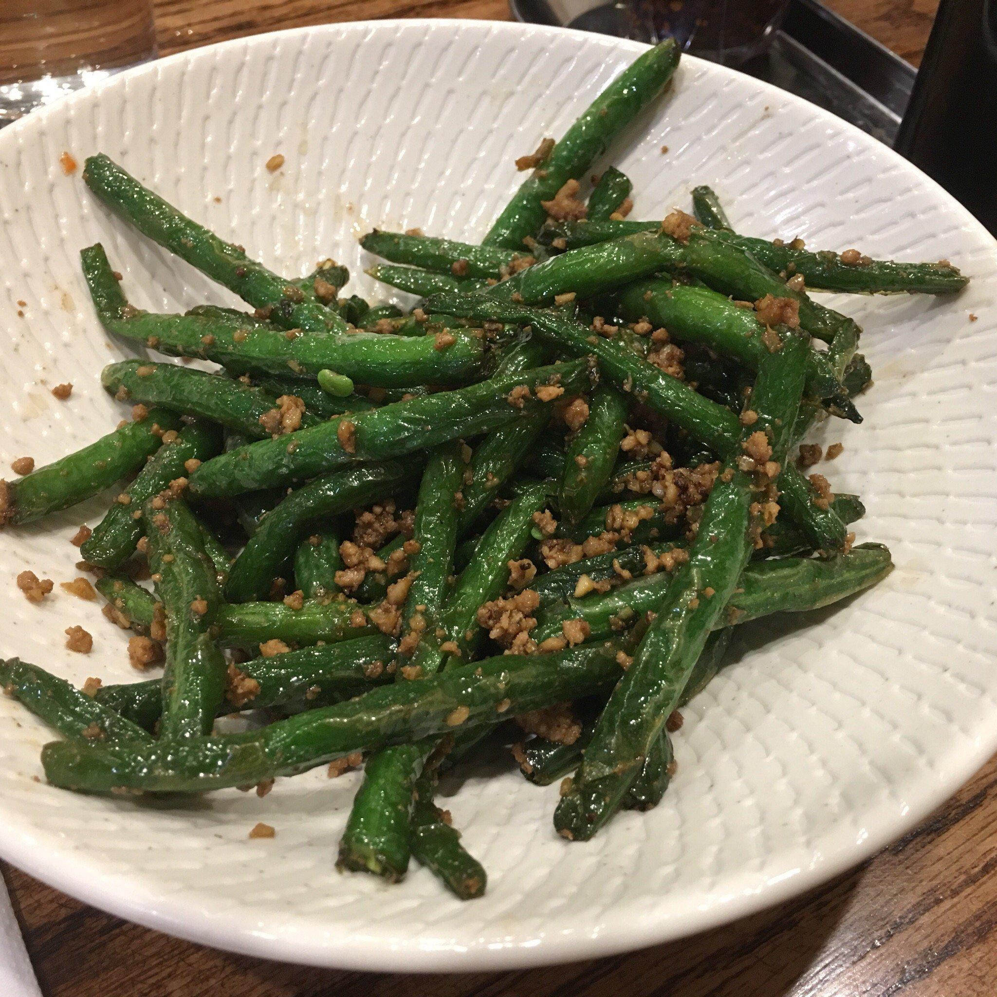 Shanghai Street Dumplings