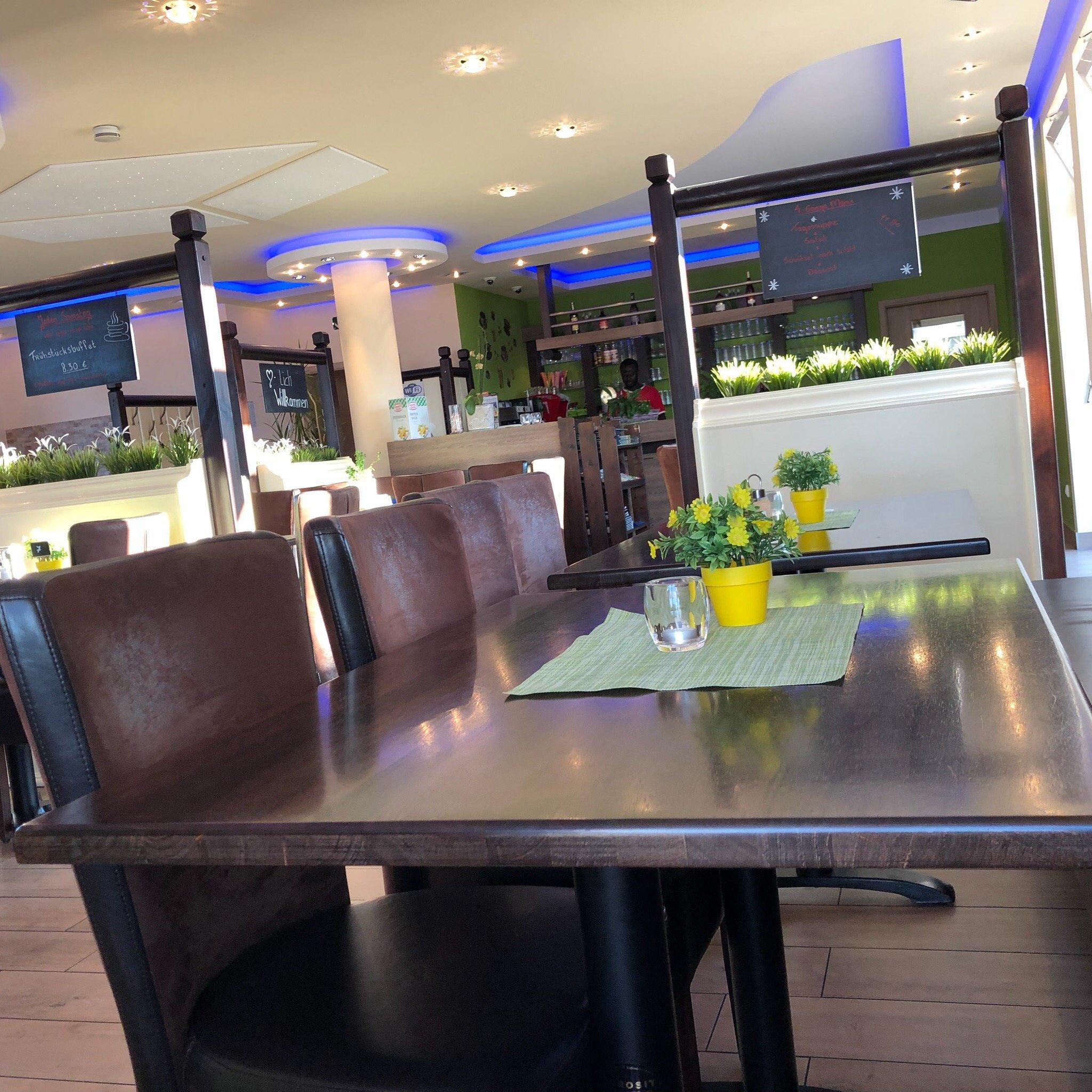 Photo by MJbChateauL