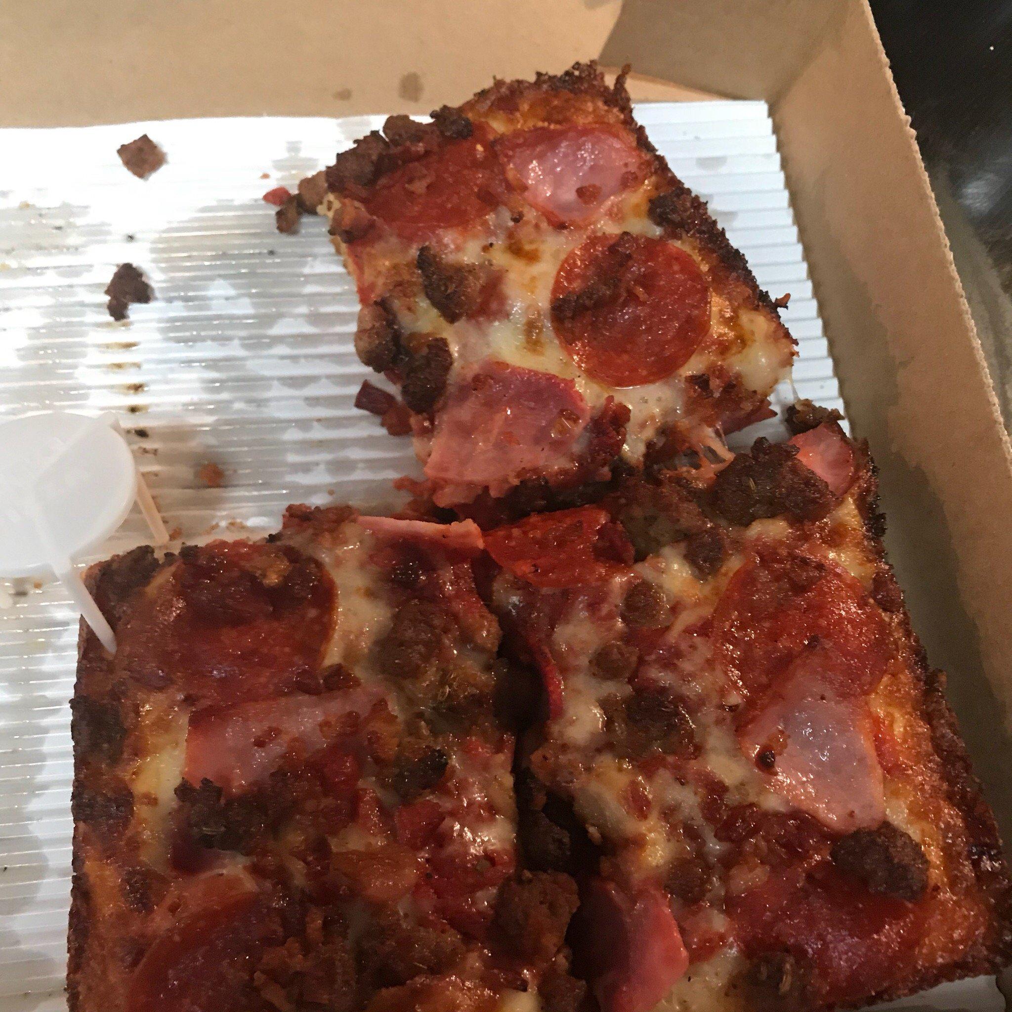 Jet's Pizza
