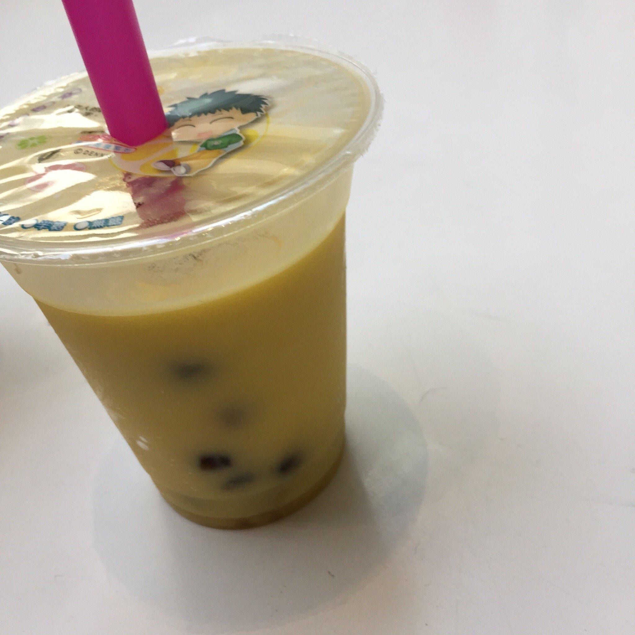 Q Tea Bubble Tea & Waffles