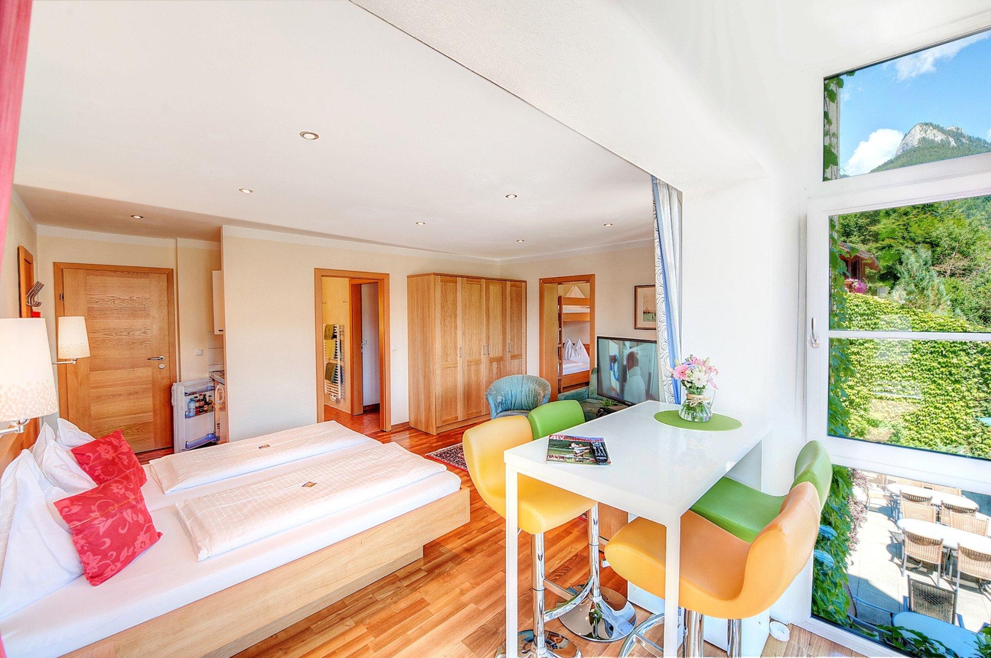 Hotel und Restaurant BÜRGLSTEIN – Österreichische Klassiker & Thai Food