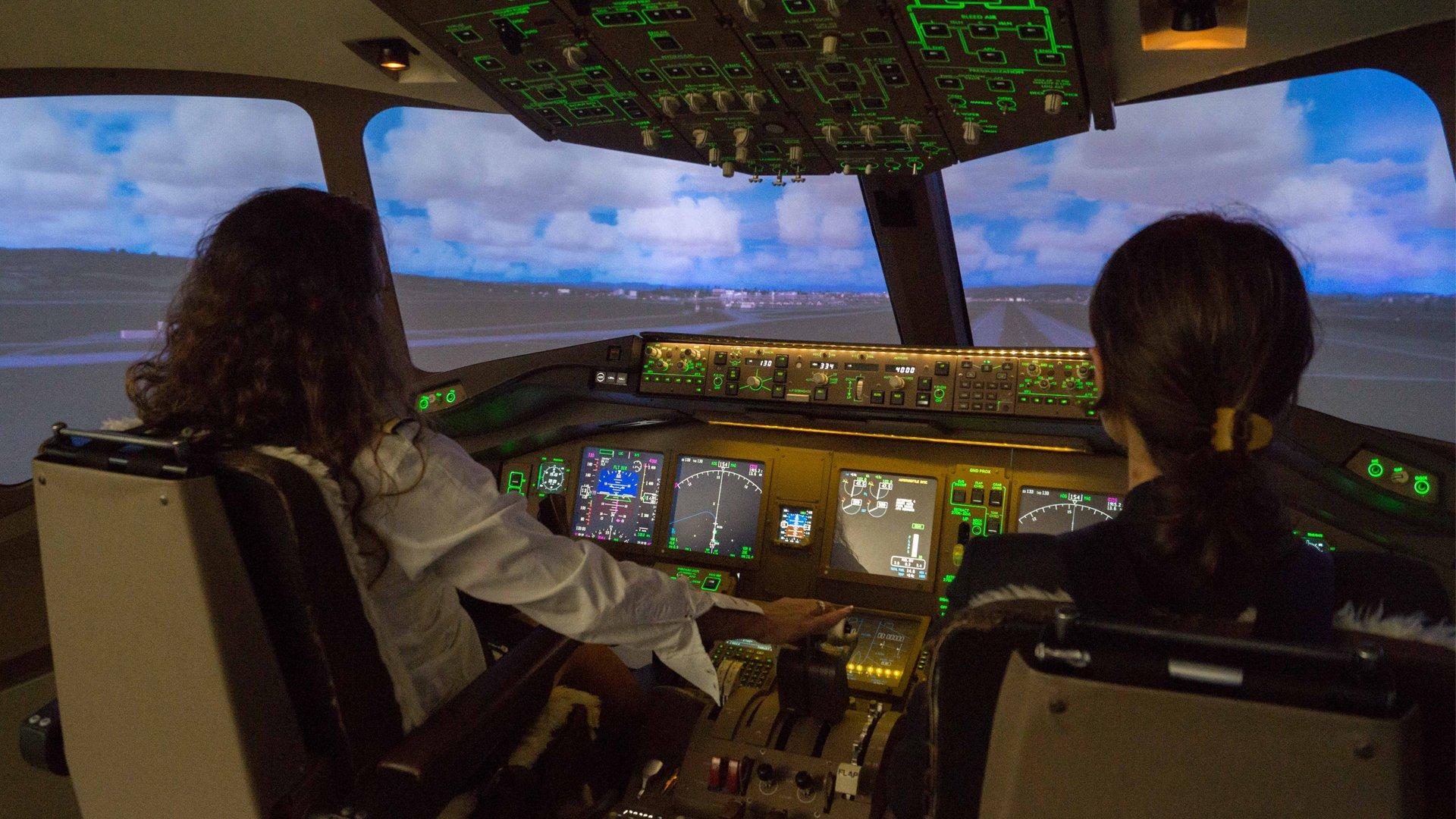 Fly & Race Simulations GmbH