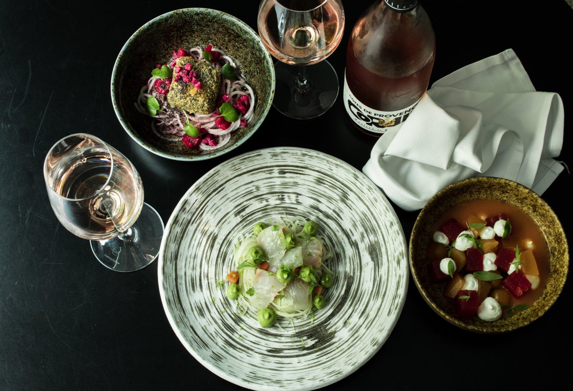 The BirdYard - Eatery and Bar