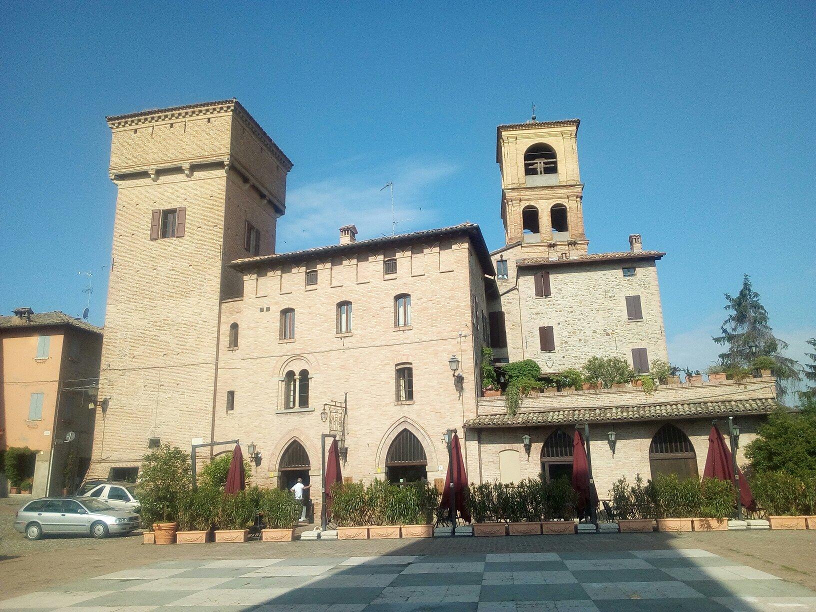Piazza della Dama