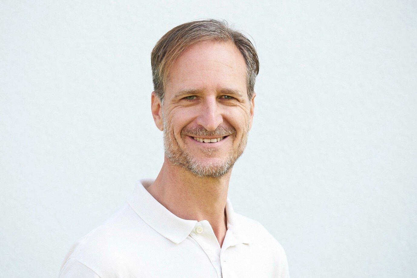 Rebalancing Massage by Alexander Stiepel