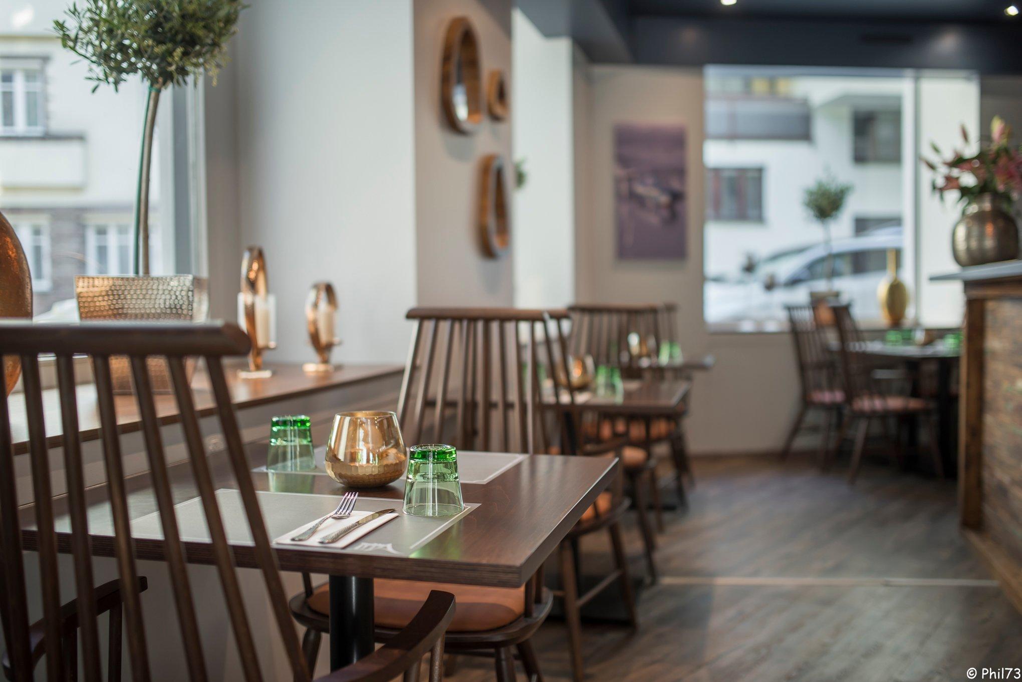 Ariston Hellenic Restaurant