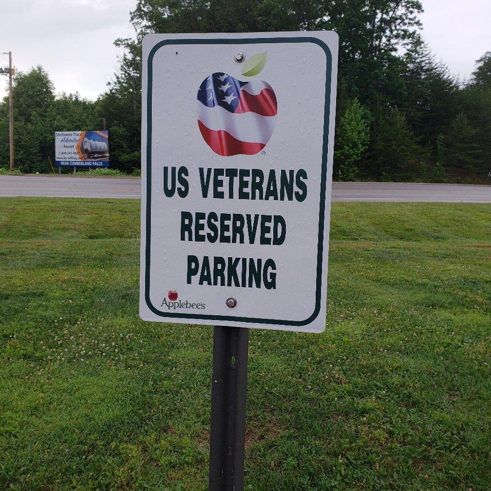 Applebee's Grill + Bar