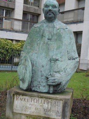 Statue de Raoul Follereau