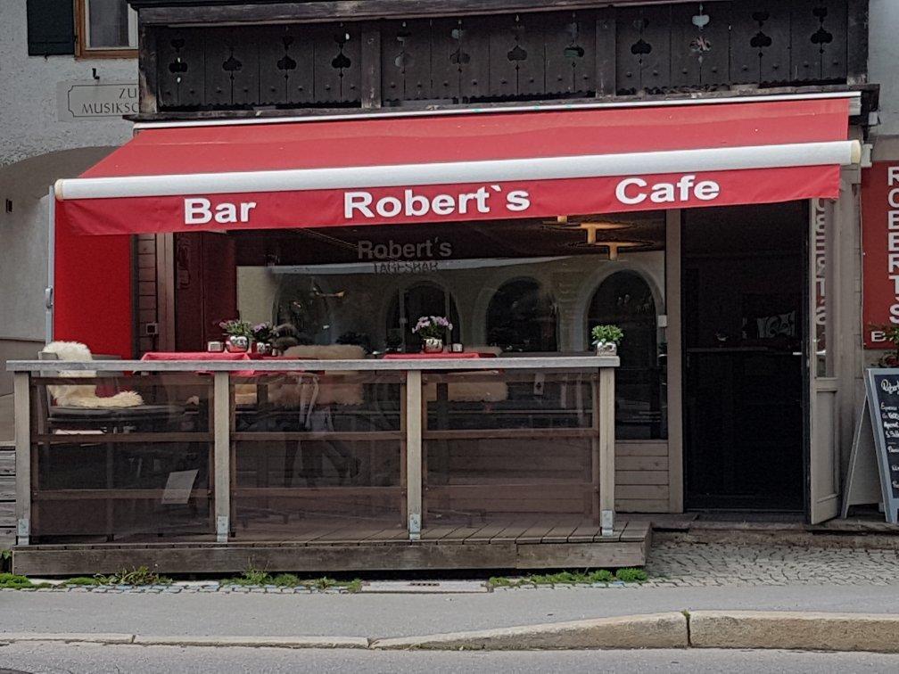 Robert's Bar