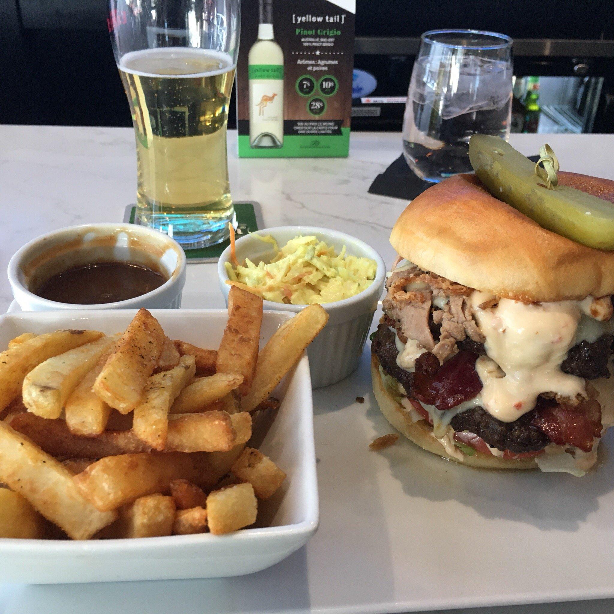 Boeuf Cochon Steakhouse et Bar