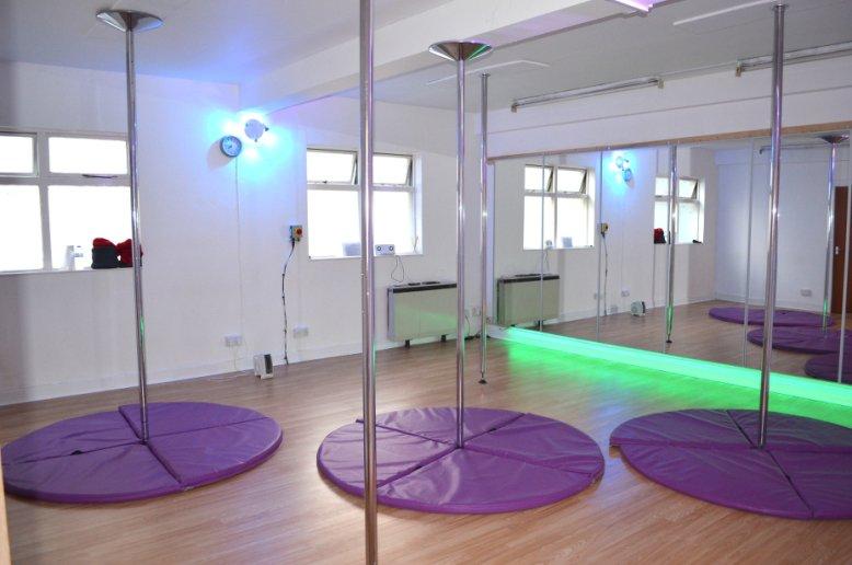 Inverted: Circus & Pole Fitness
