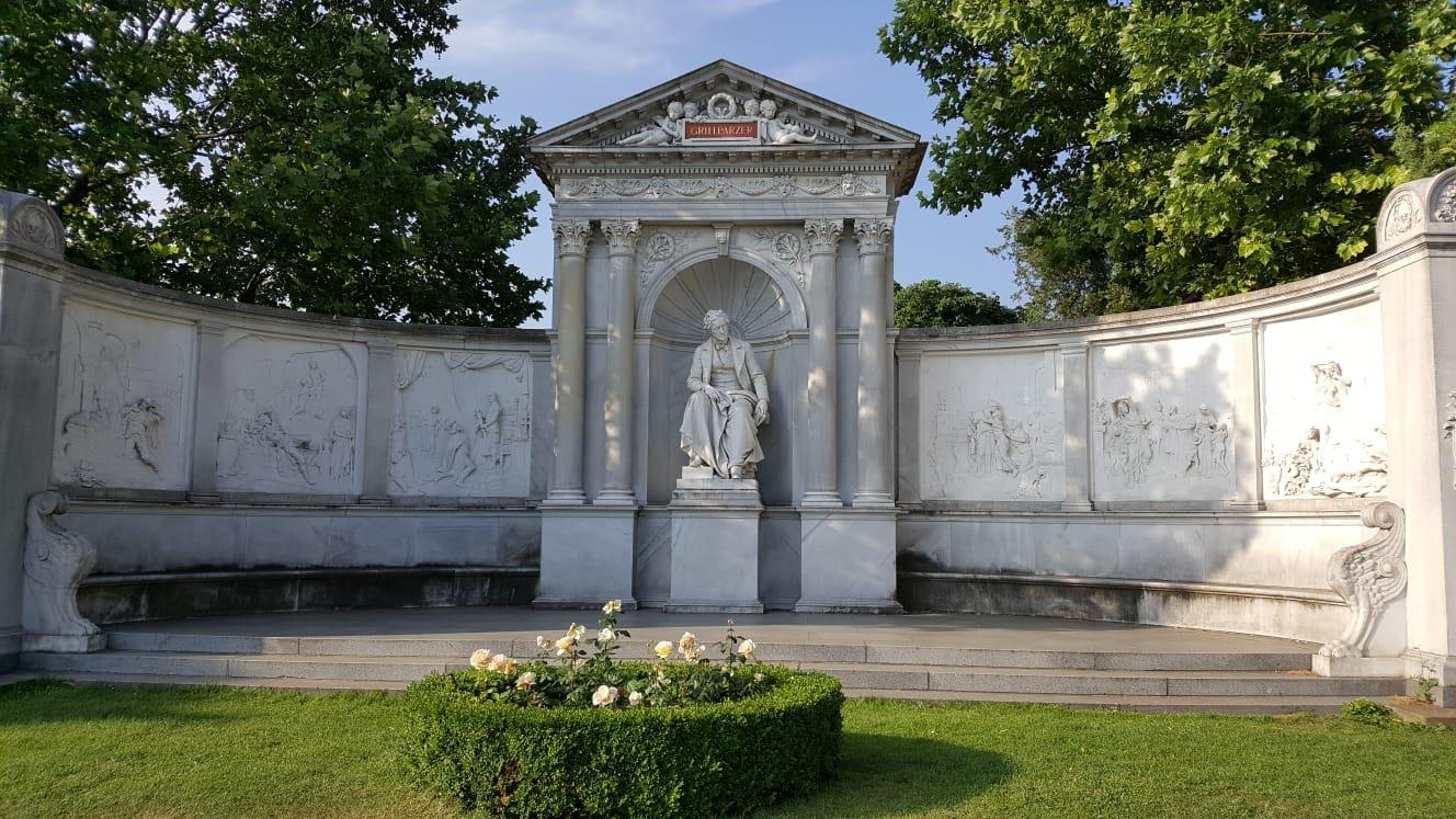 Grillparzerdenkmal