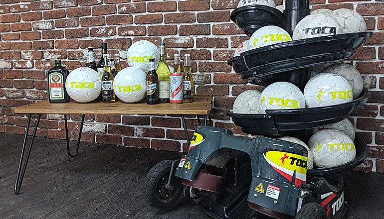 Balls-out Bottomless