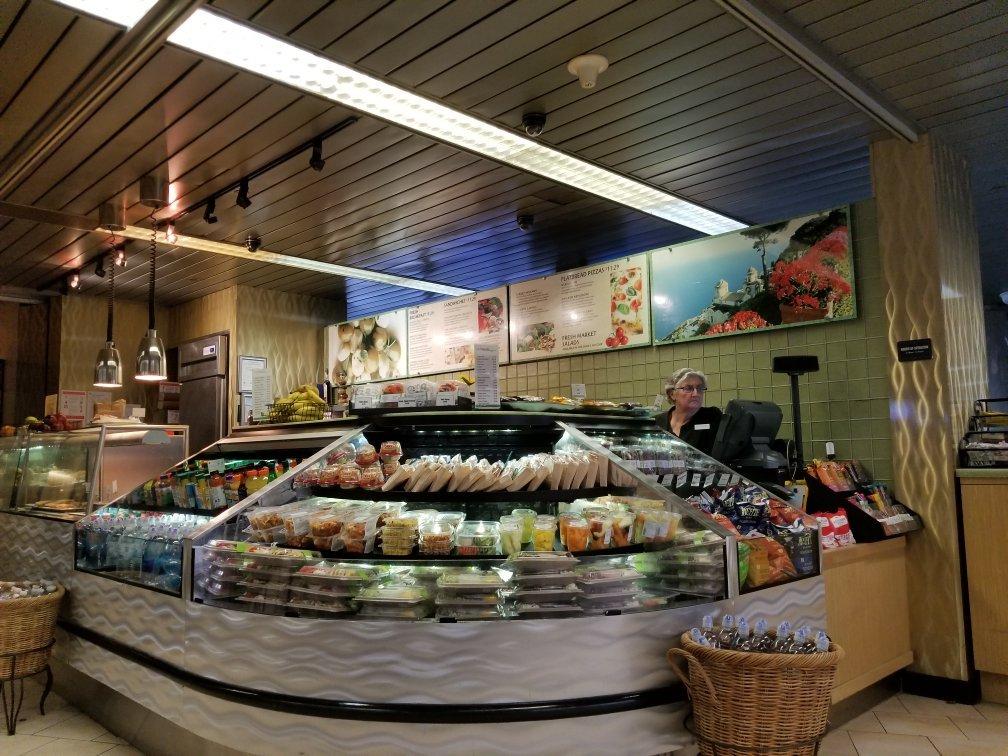 La Tapenade Mediterranean Cafe