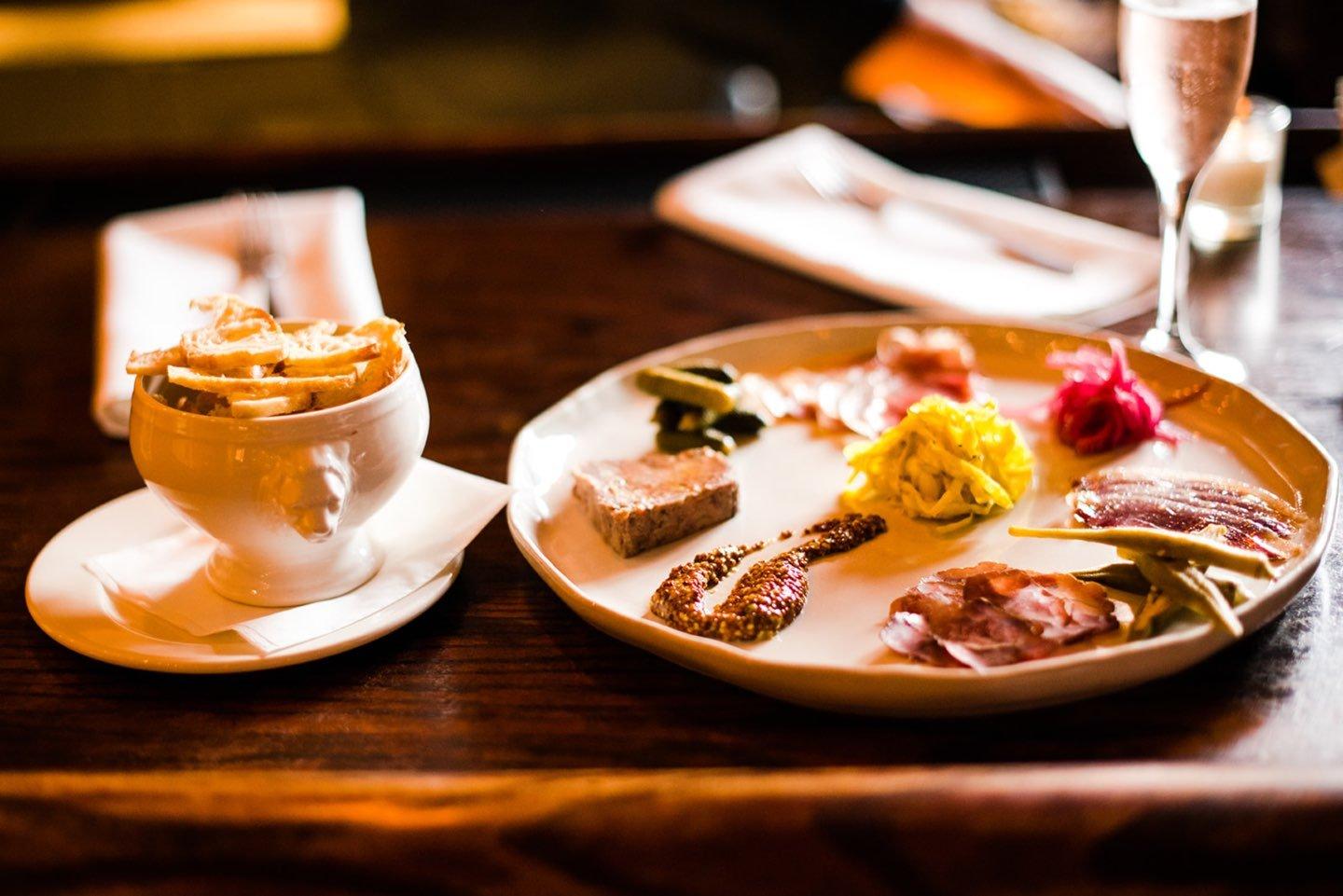 Photo by imfixintoblog