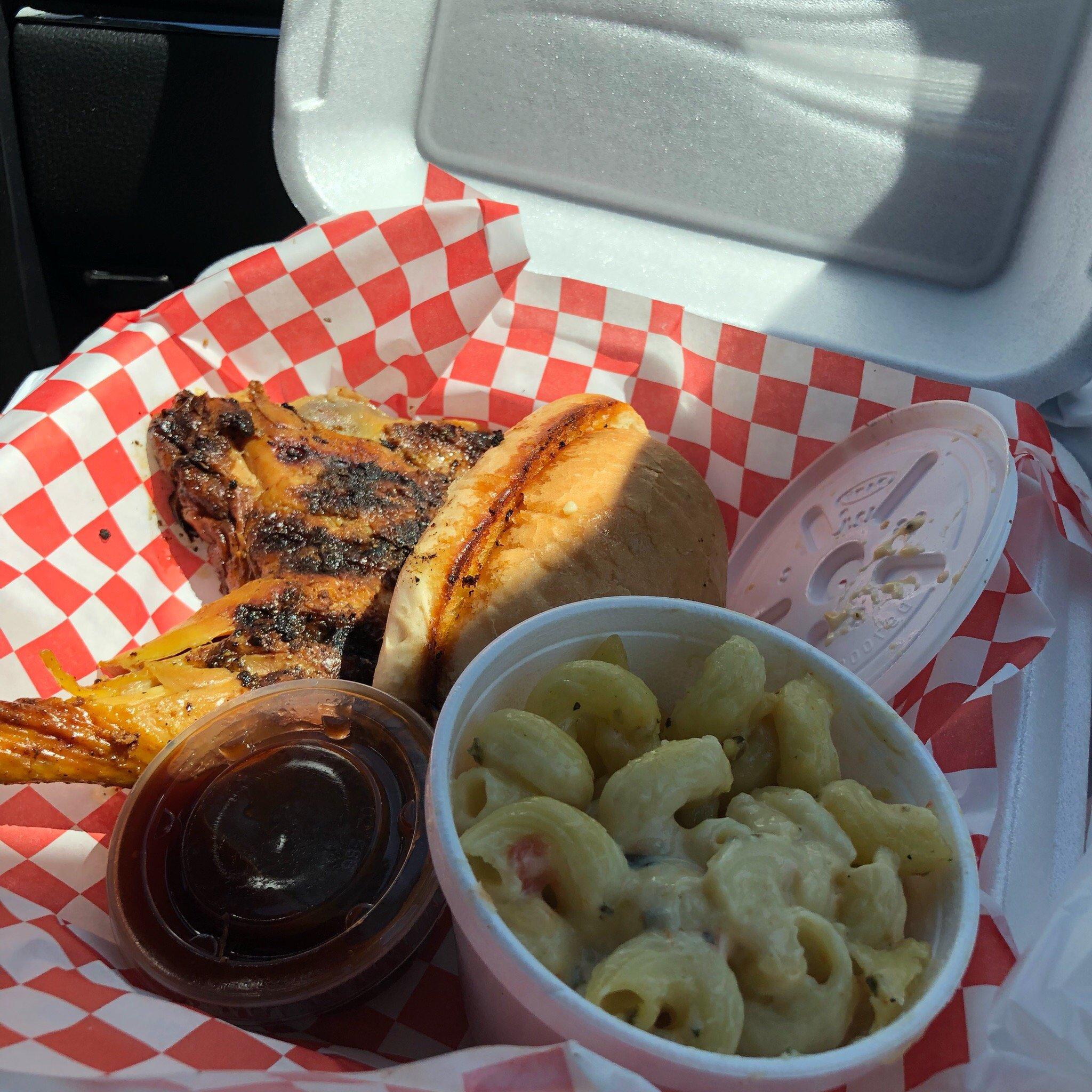 Salty's BBQ & Catering