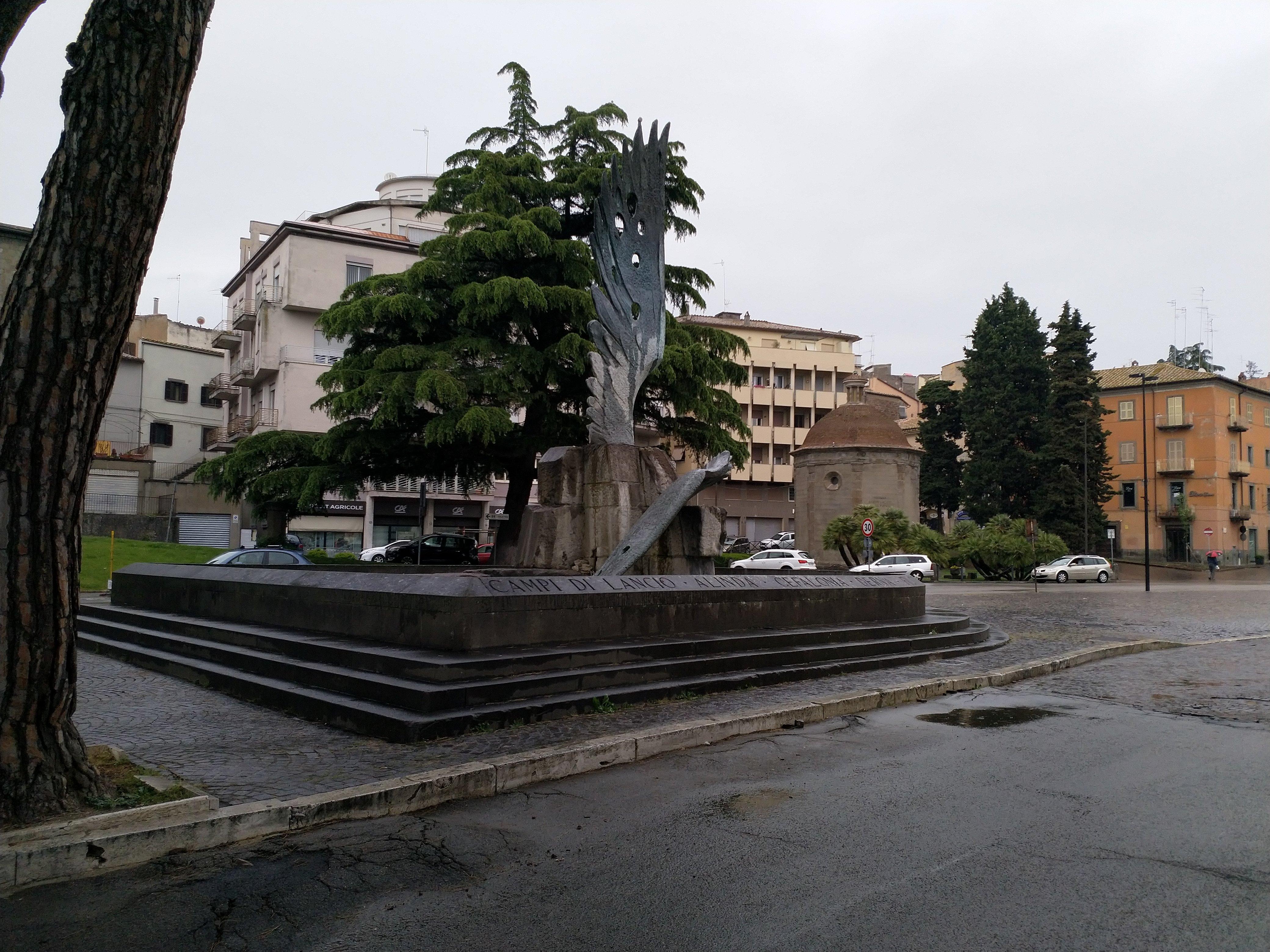 Fontana al Paracadutista d’Italia