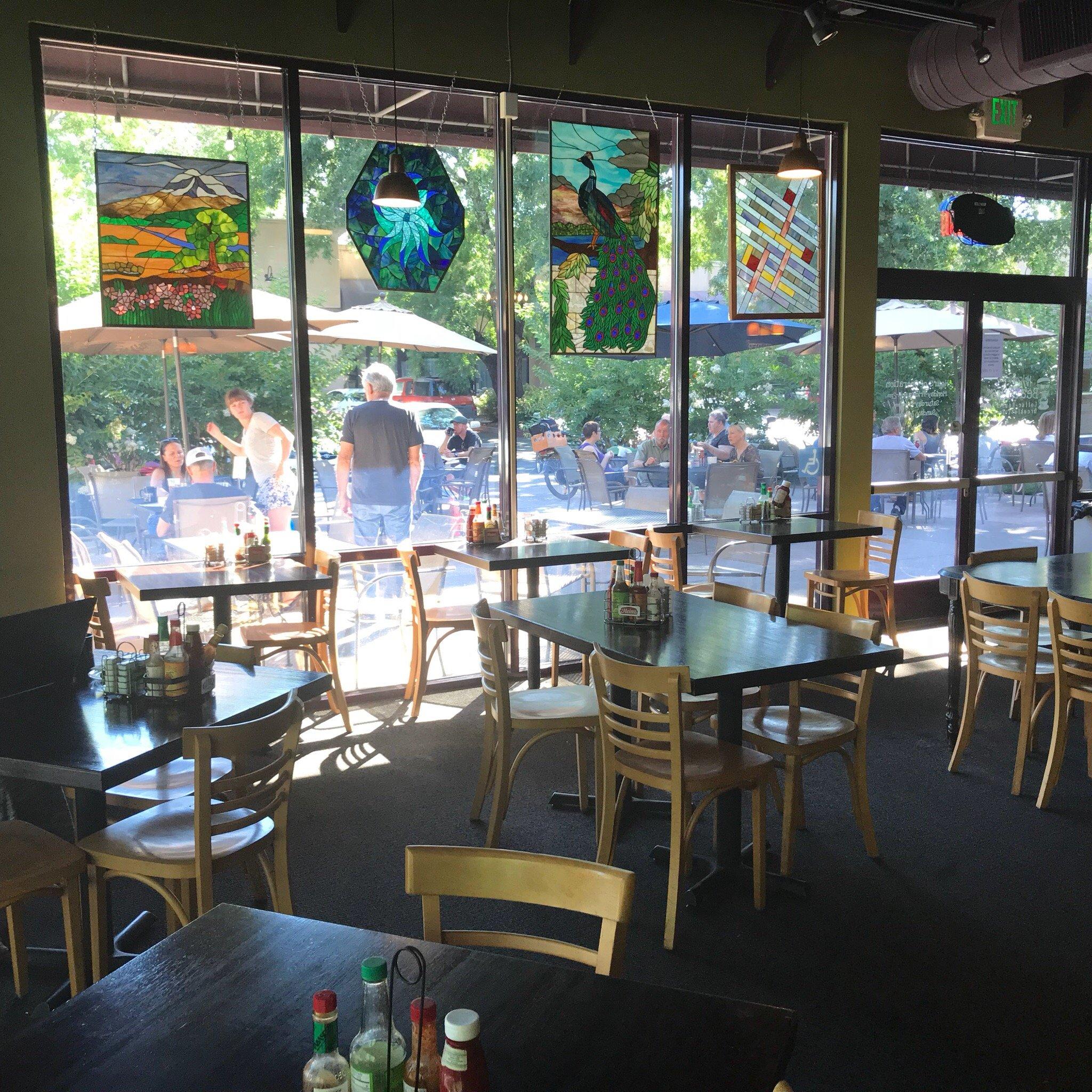 Beatniks Coffee House & Breakfast Joint