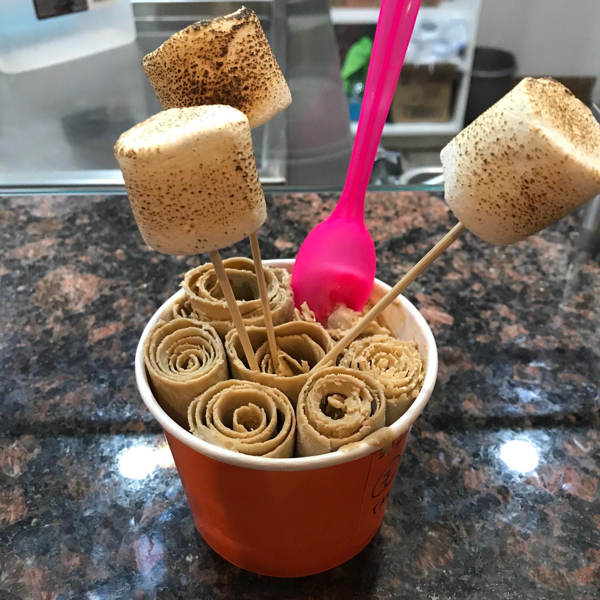 Freezing Cow Rolling Ice Cream