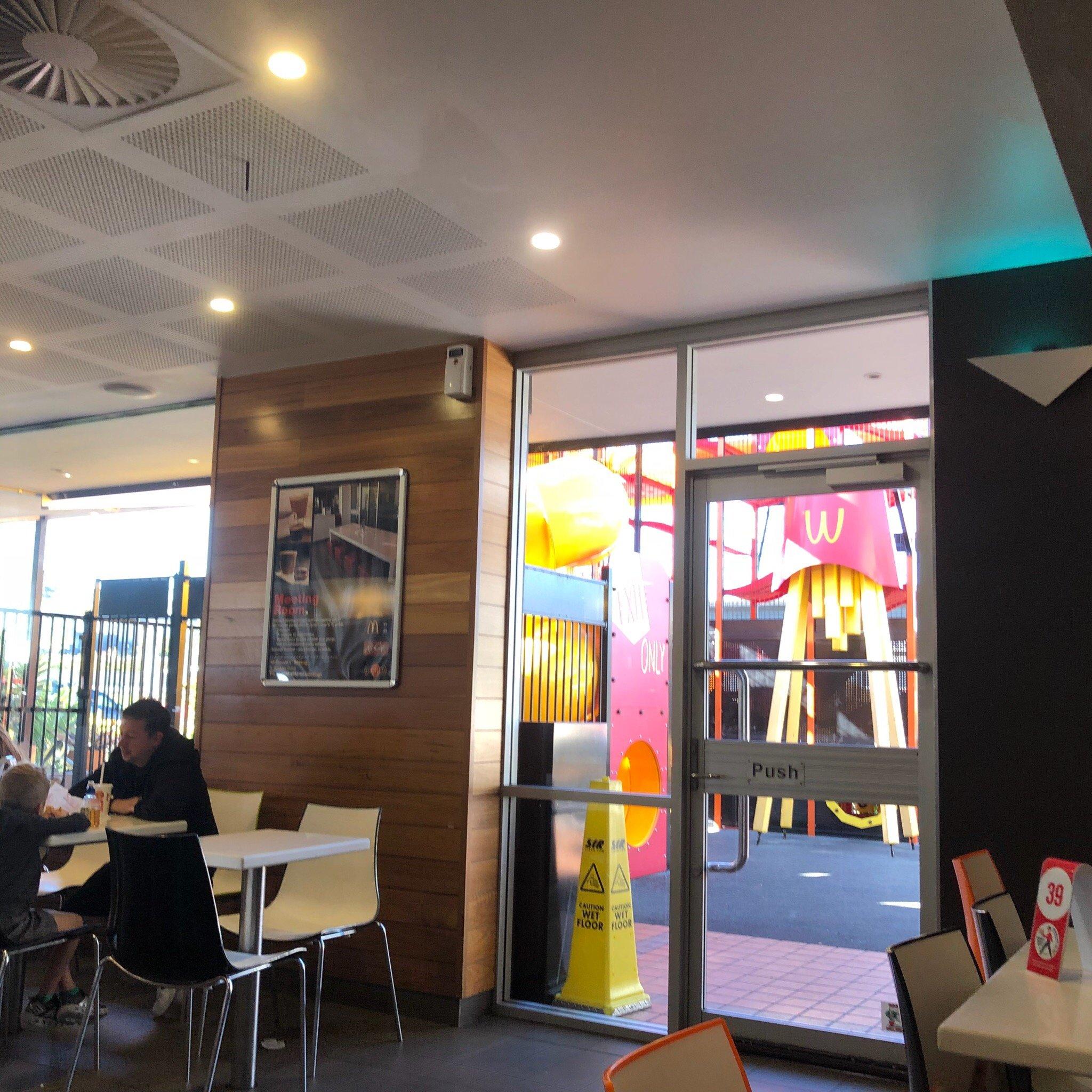 Photo by Peachytravellers