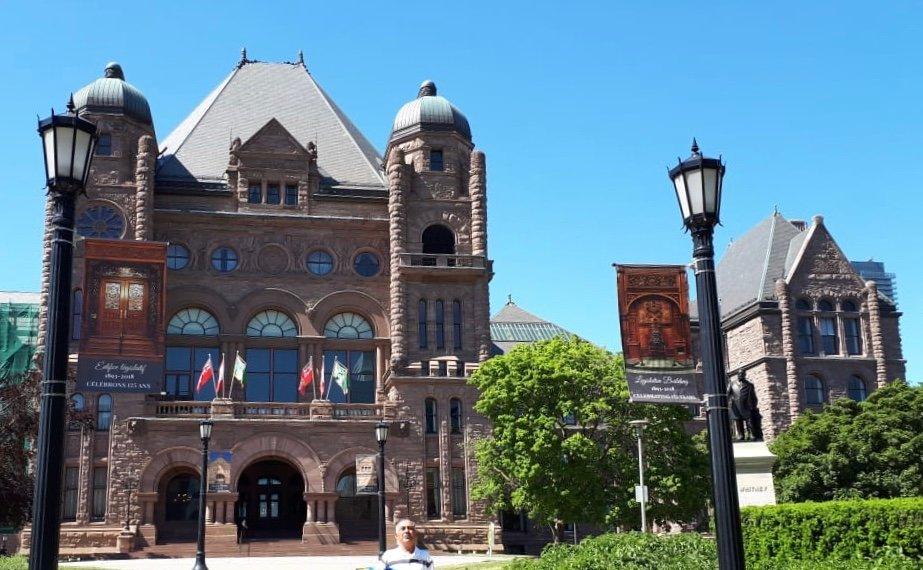 Howard Johnson by Wyndham Toronto Downtown West