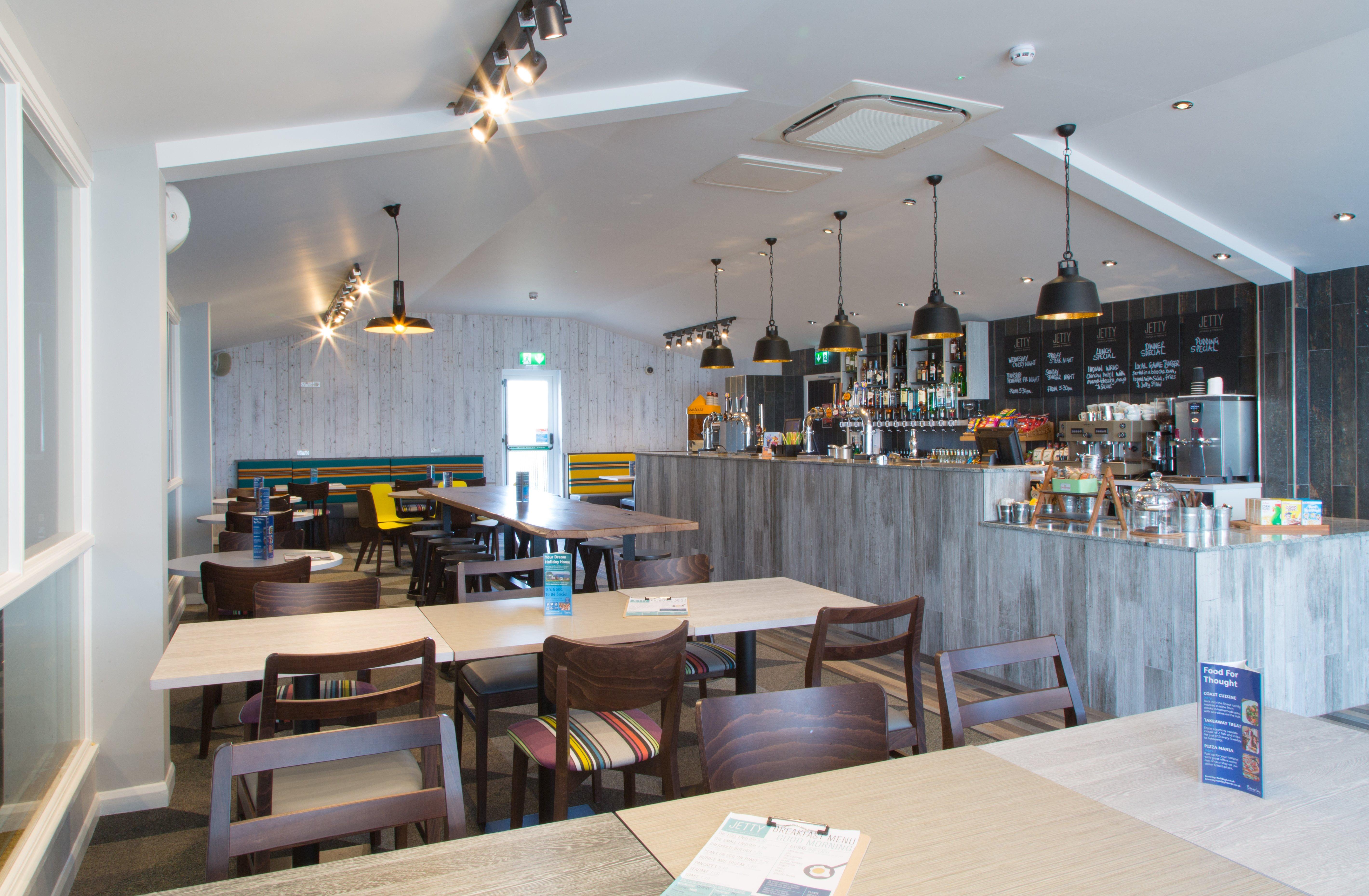 Jetty Lounge, Bar & Terrace