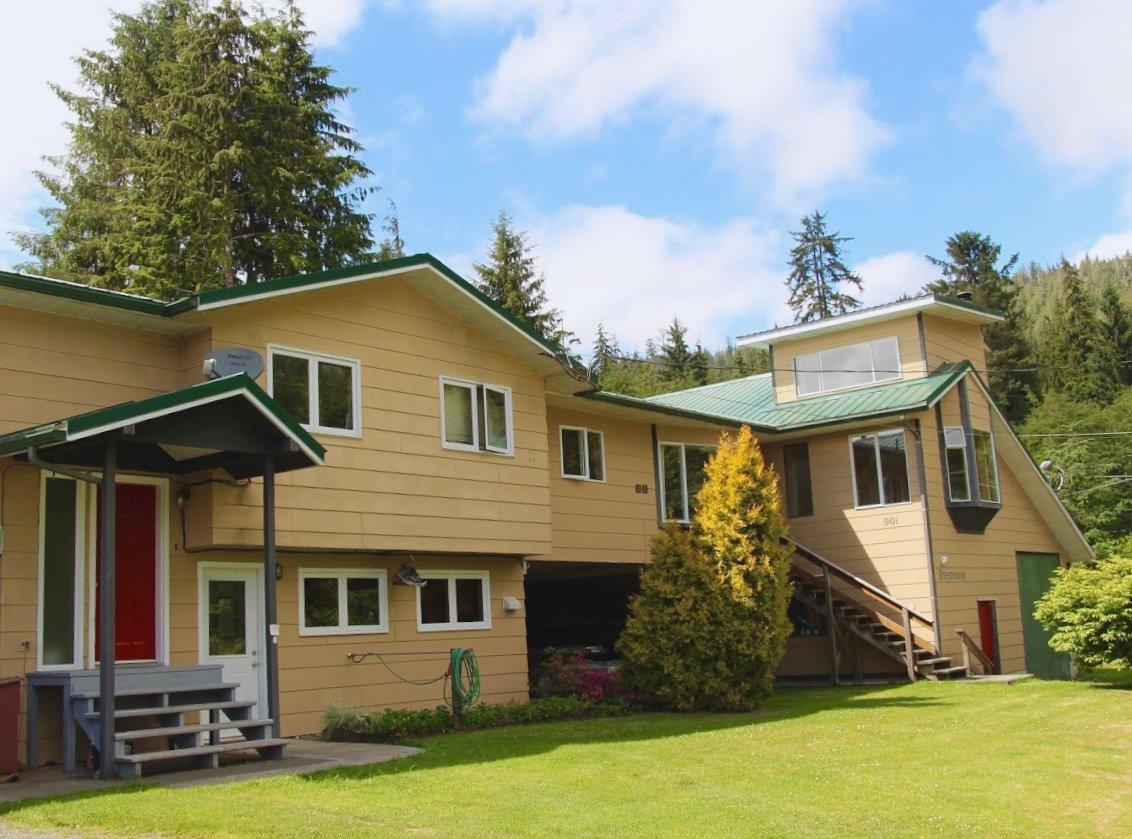 Breezeway Accommodations