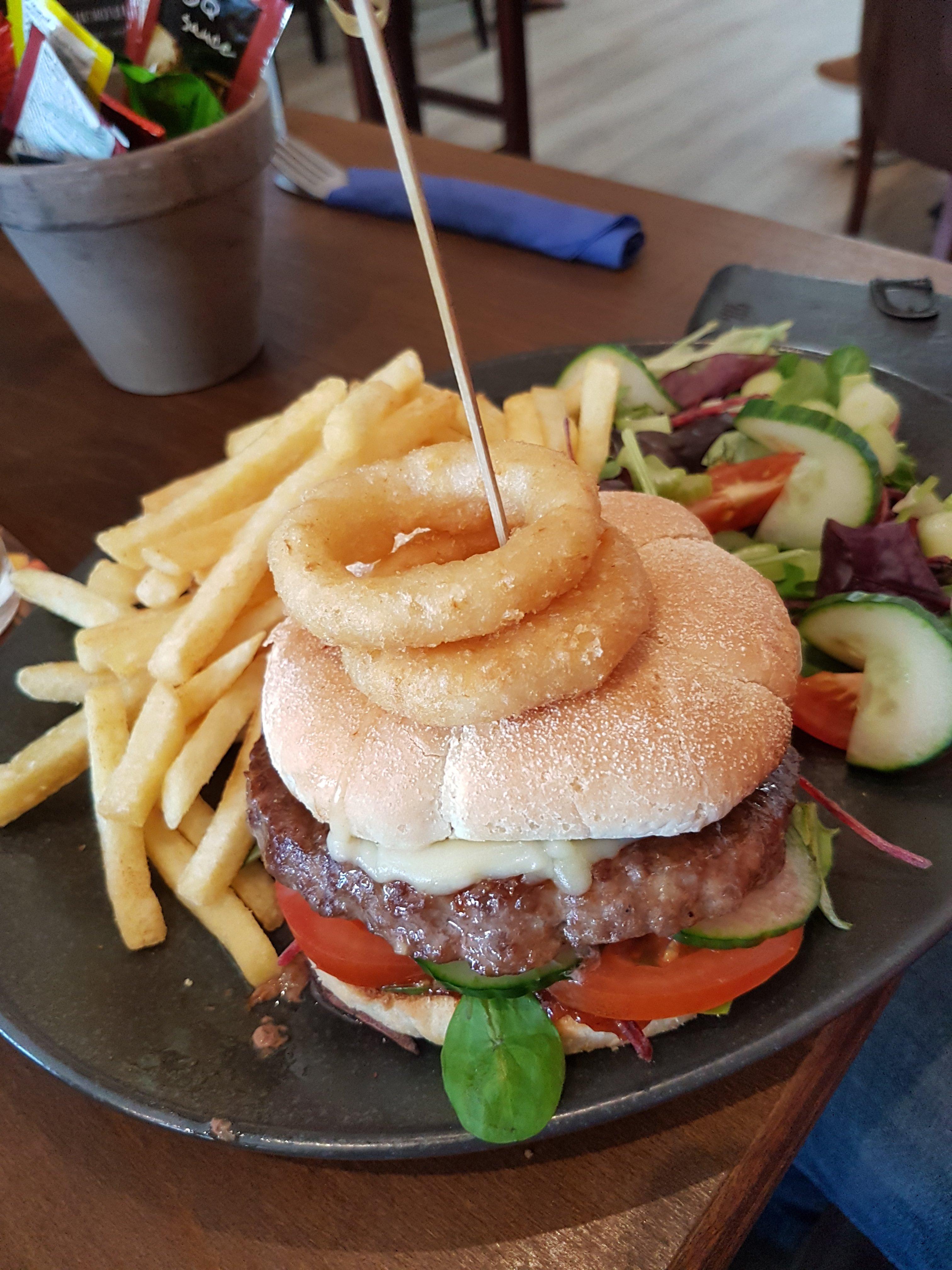 The Ferry RiggInn Ltd