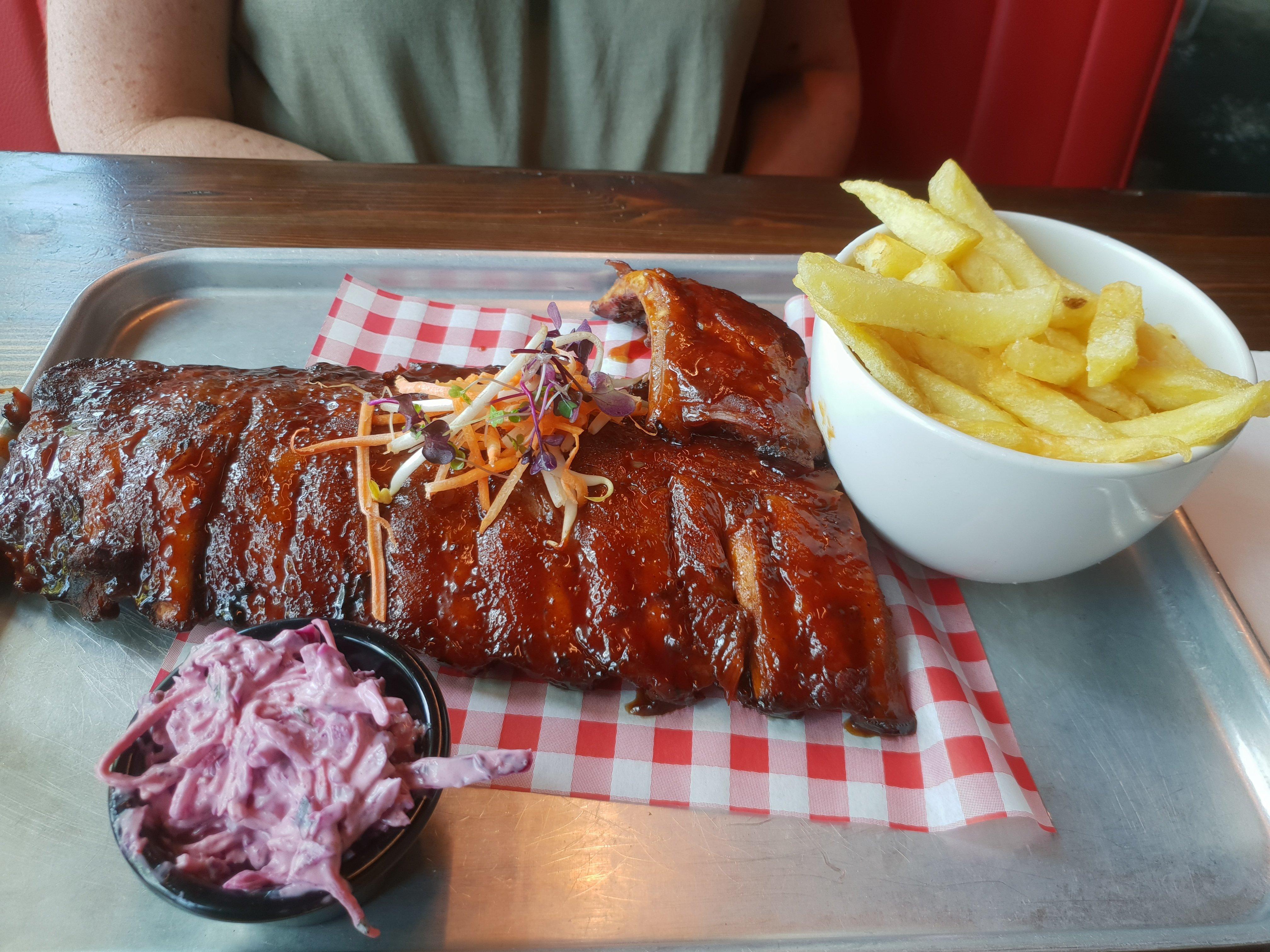 Ruby's Pizza & Grill Point Square