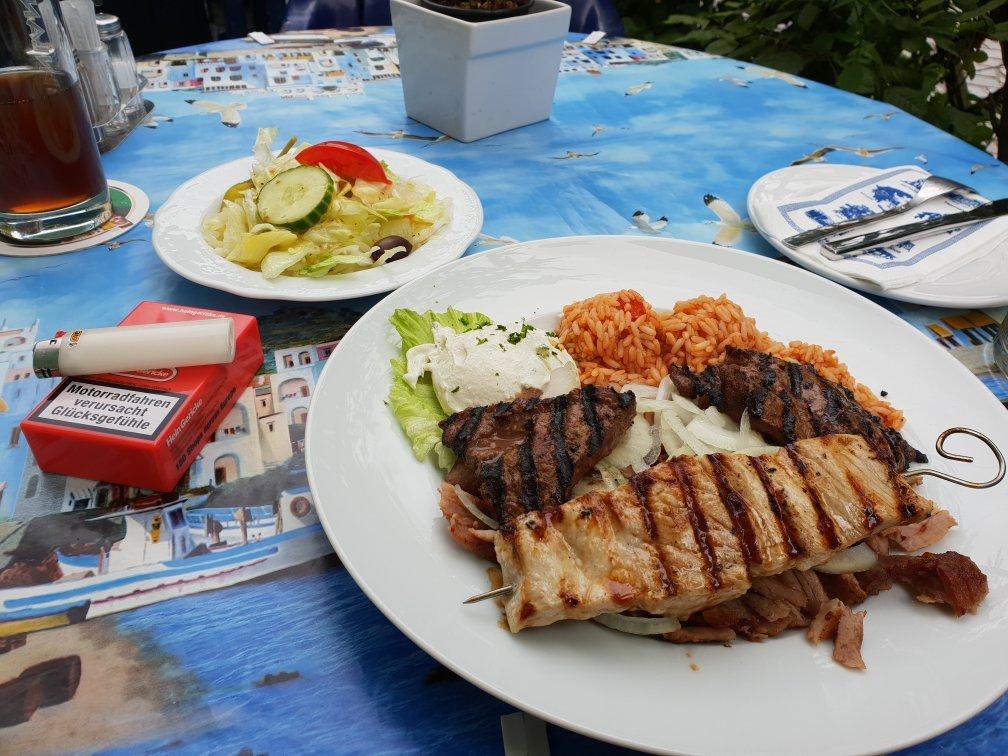 Gaststatte Zorbas Der Grieche