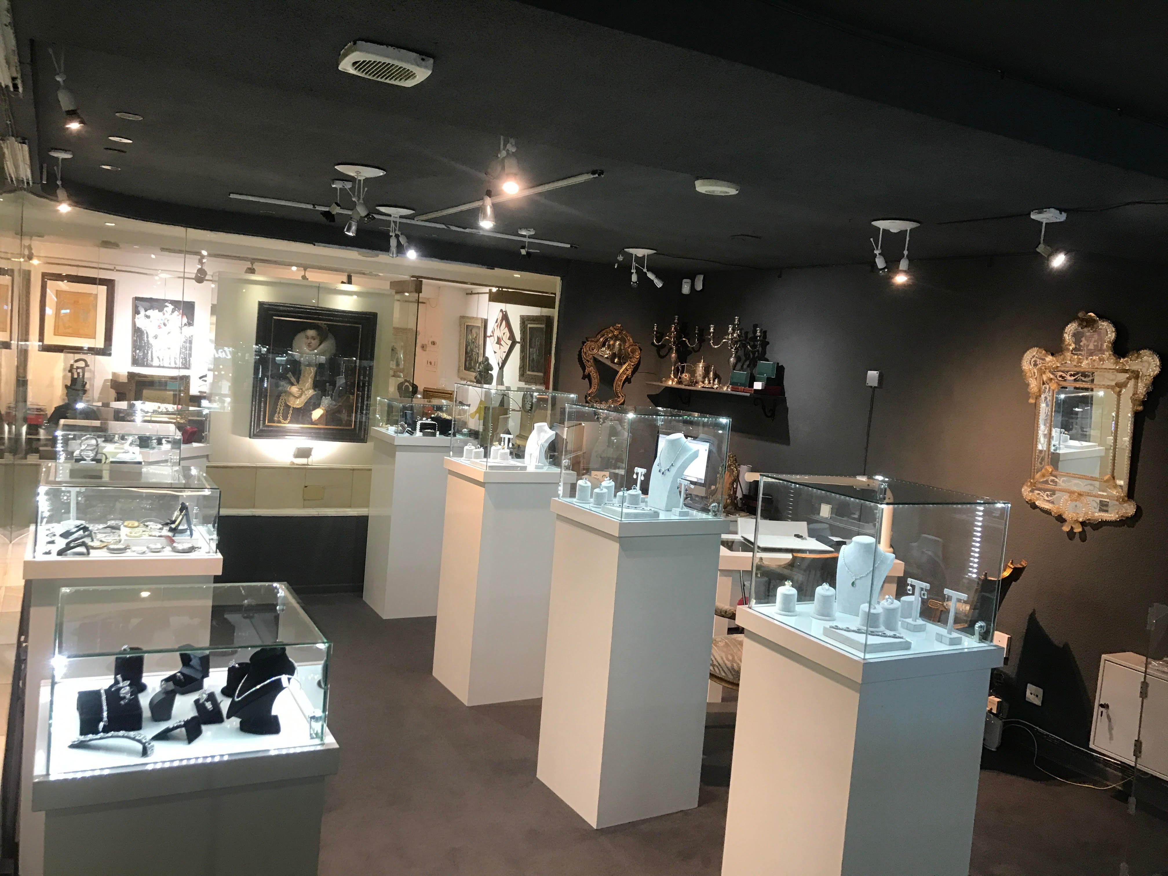 Salazar y Bermúdez Joyas Vintage