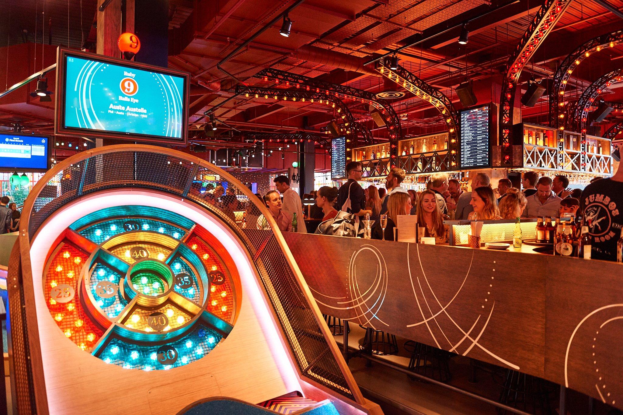 Puttshack White City