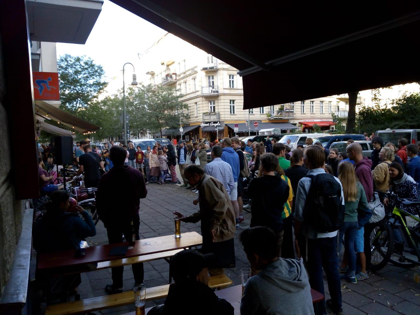 Dirty Velvet Drinkery