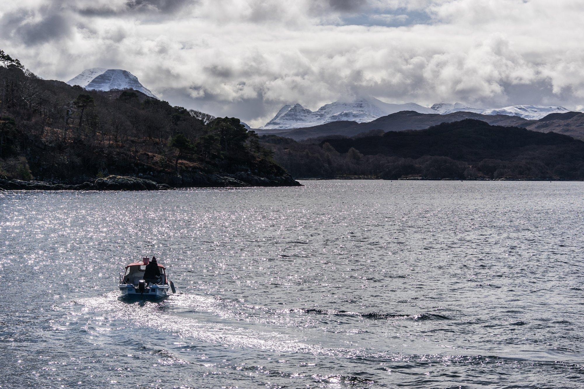 Glendale Self Drive Boat Hire