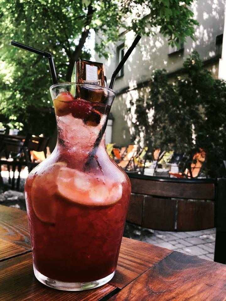 Zako Drinkbar & Garden