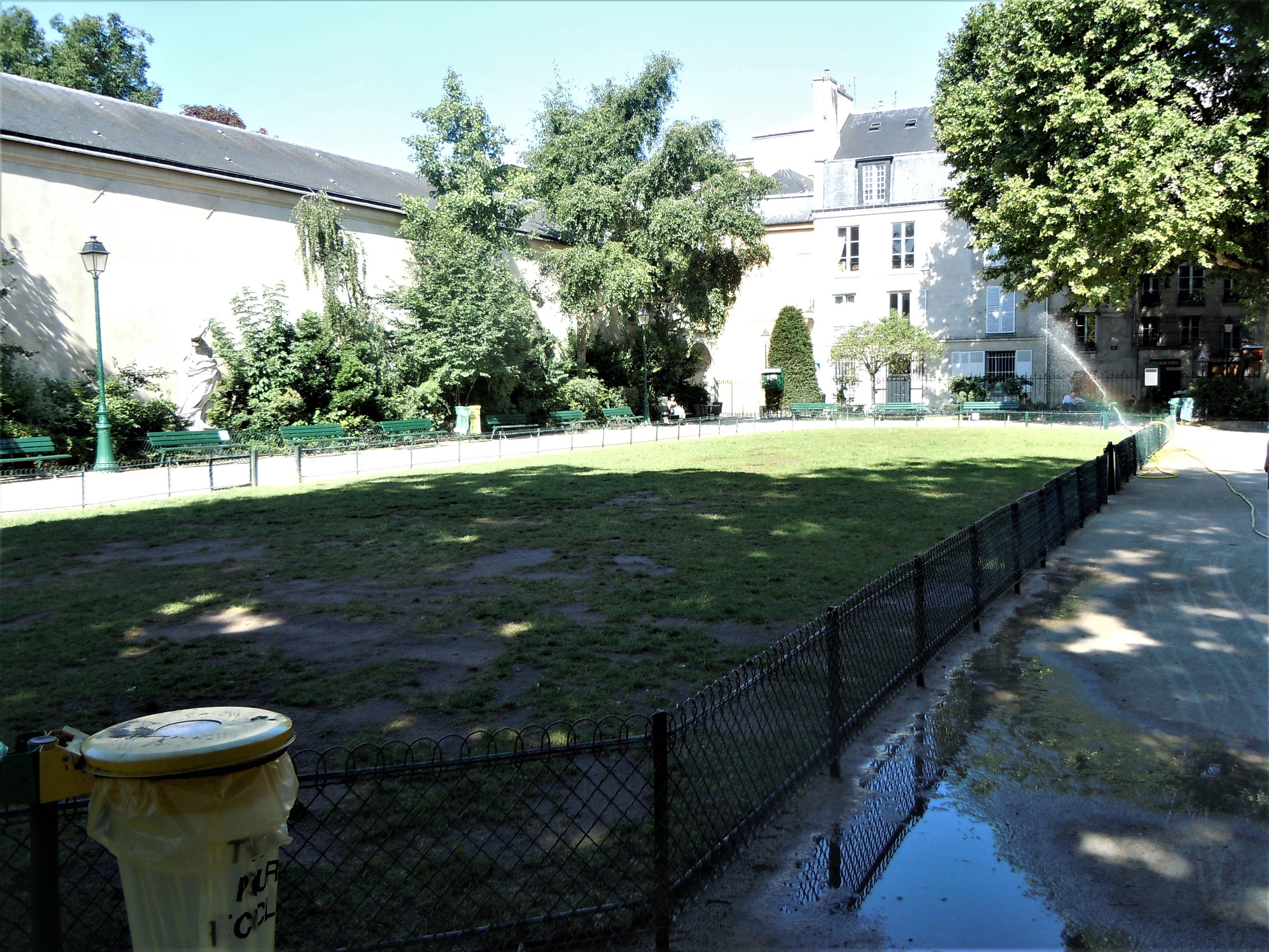 Square Leopold-Achille