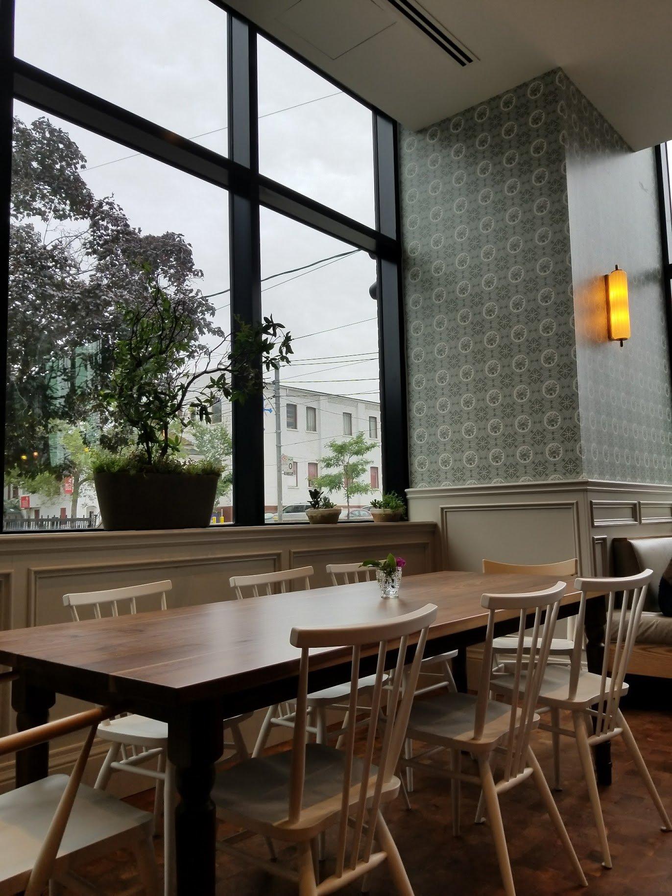 Broadview Hotel Cafe + Bar